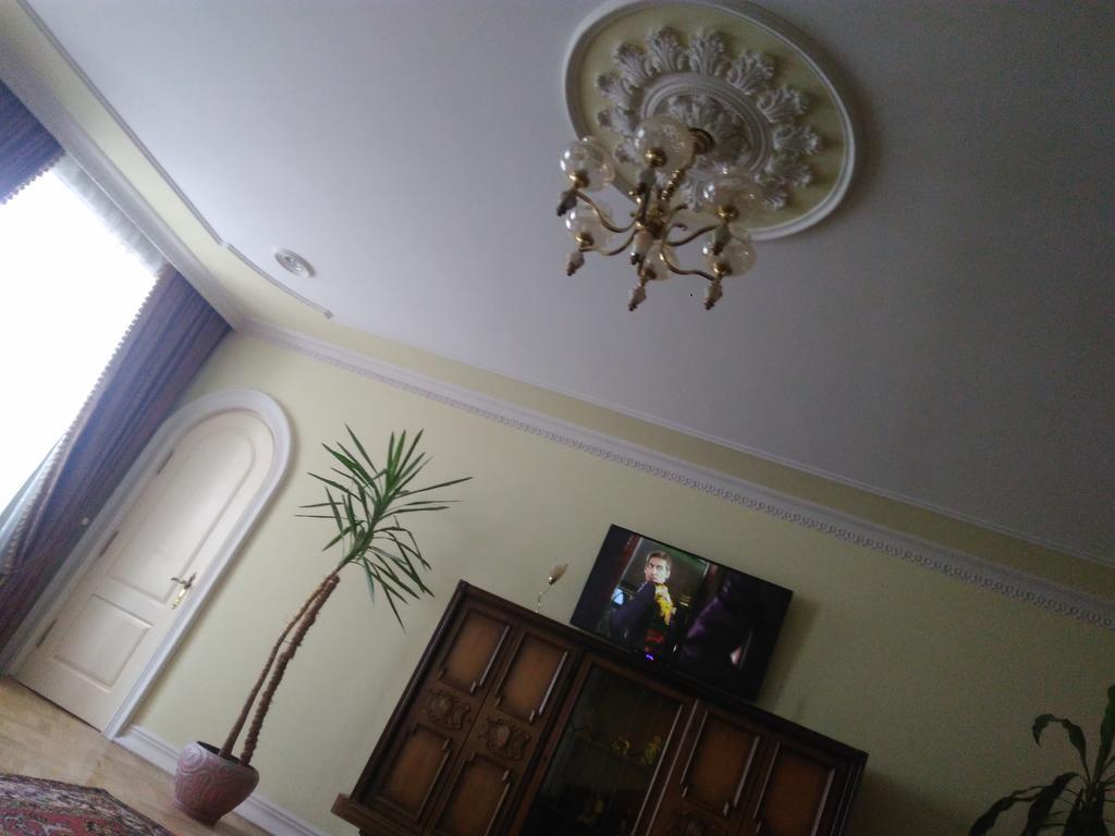 Apartment Na Rynok Square Львов Экстерьер фото